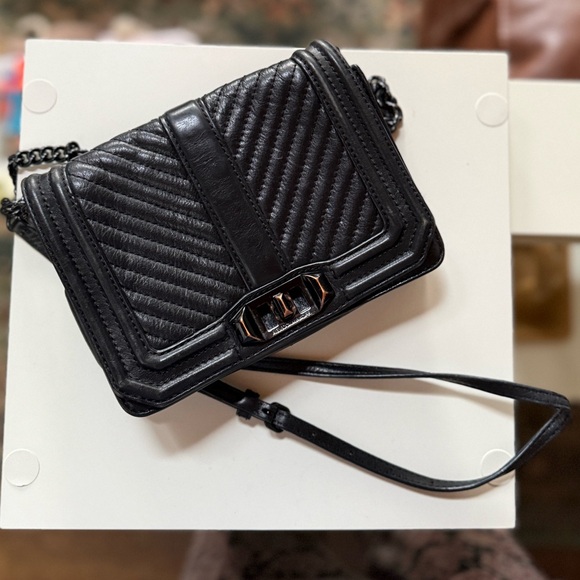 Rebecca Minkoff Chevron Quilted Small Love crossbody bag in black leather - Picture 2 of 10
